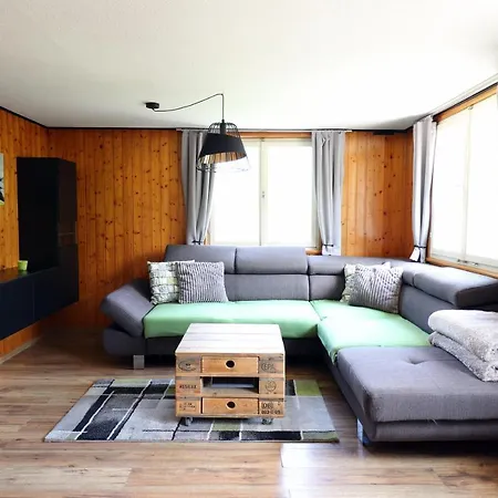 Hus8
